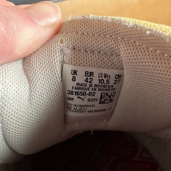 Puma Red Mayu Suede Platforms 10.5 - Picture 5 of 5